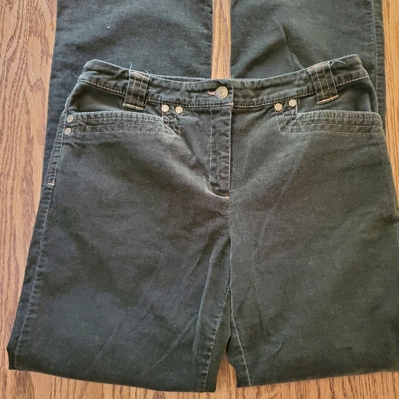 Tribal stretch corduroy bootcut dark green with stretch. Size 6. - Picture 3 of 8